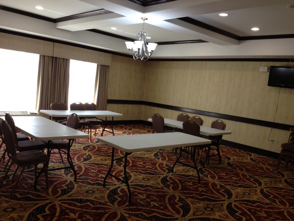 La Quinta Inn And Suites Joshua エクステリア 写真